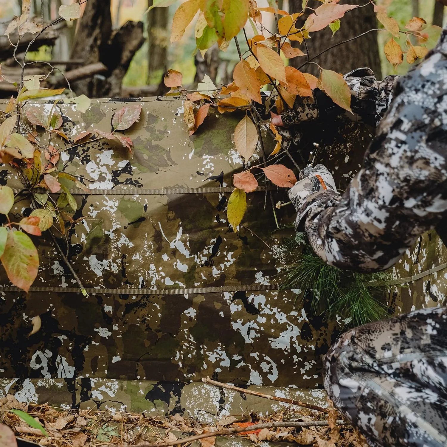 Barronett Blinds Adjustable Panel Blind, Ultra-Portable Concealment, Adjustable Height, 1-2 Person, Crater Thrive