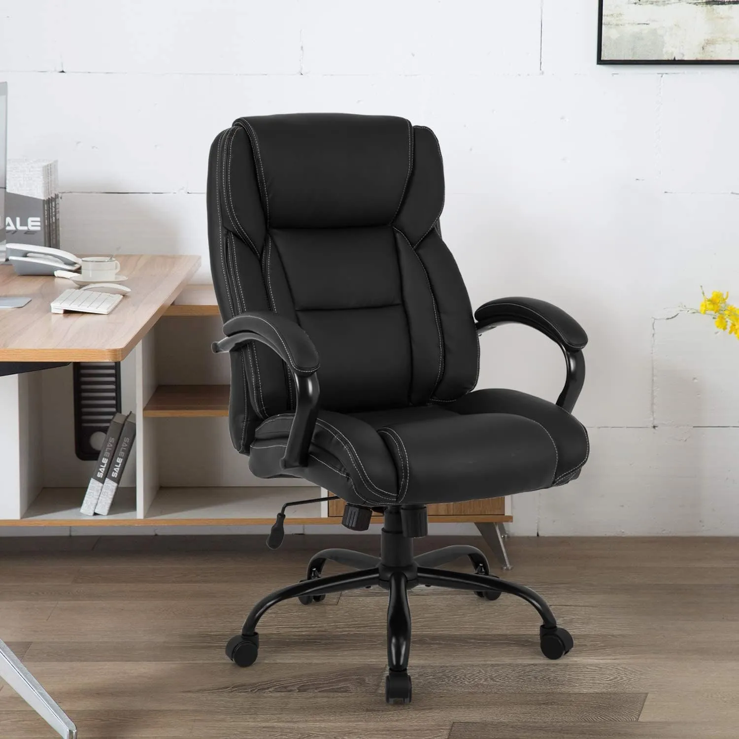 Big and Tall Office Chair 500lbs Cheap Desk Chair Ergonomic Computer Chair High Back PU Executive Chair with Lumbar Support Headrest Swivel Chair for Women Men Adults,Black