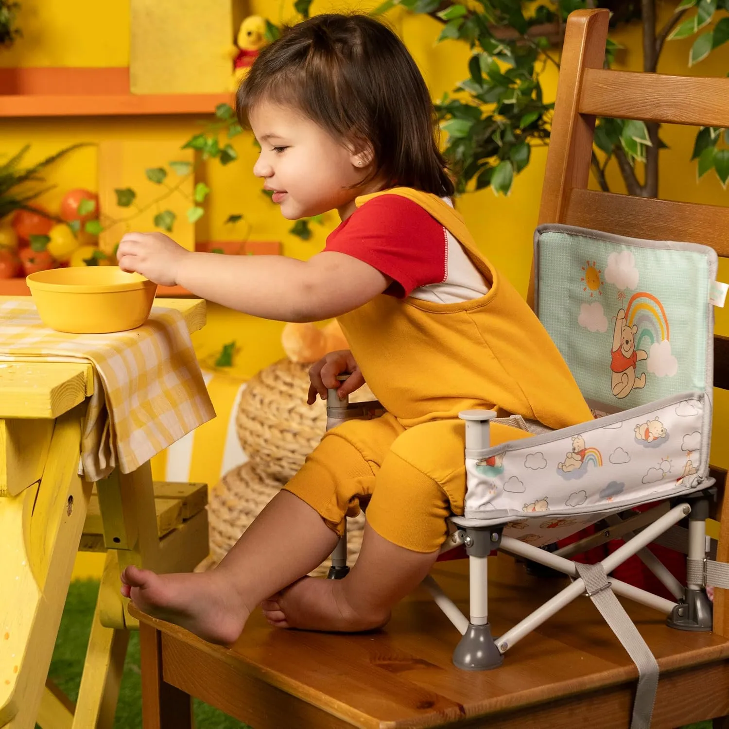 Bright Starts Disney Winnie The Pooh Pop 'N Sit Portable Booster, Indoor/Outdoor Use, Floor Seat with Feeding Tray, 6 Mos - 3 Yrs