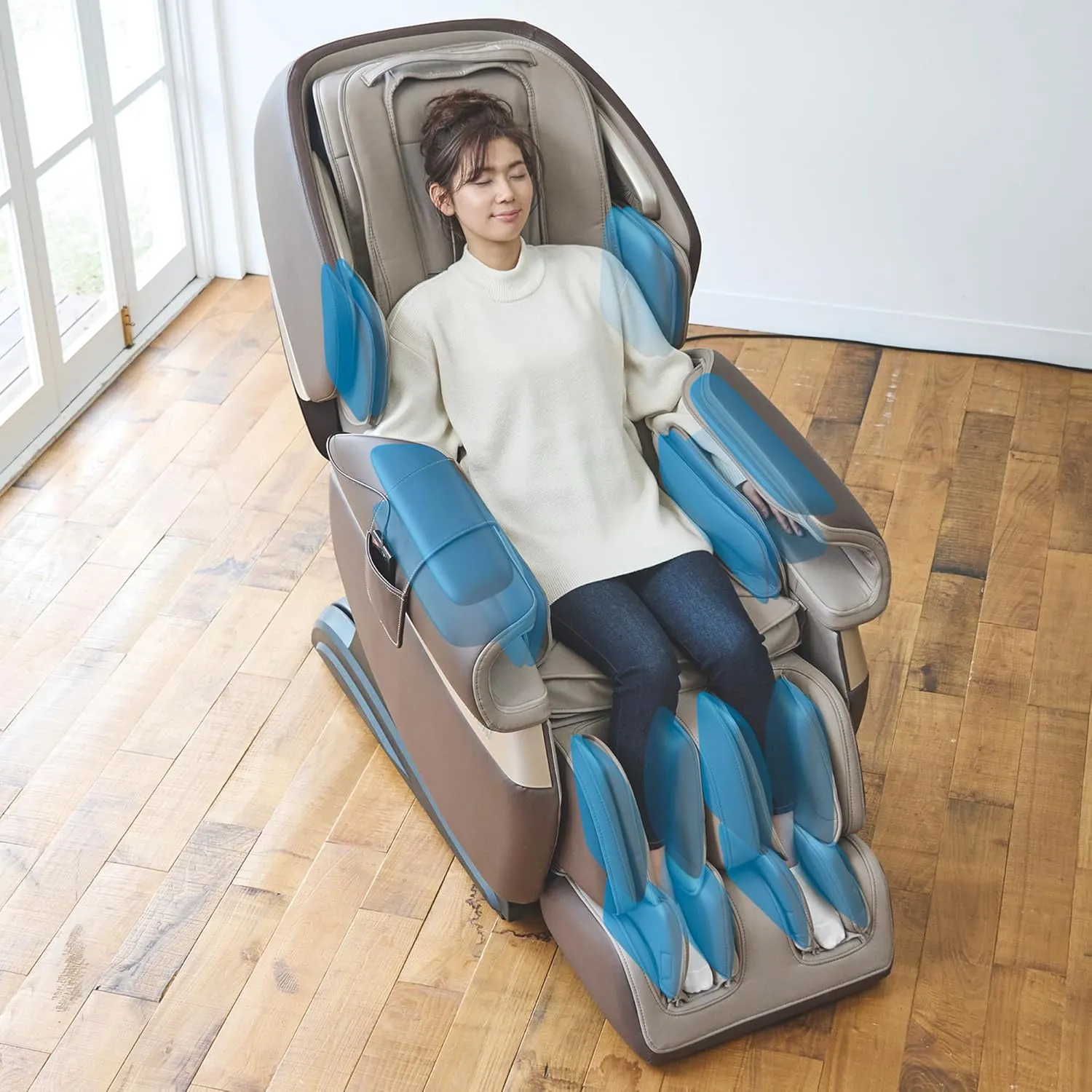 Calm Plus Flex Frame Track Massage Chair with Zero Gravity Technology, Electric Recliner, and Touchscreen Remote - Relax Your Mind and Body with Soothing Back Massages (Coffee)