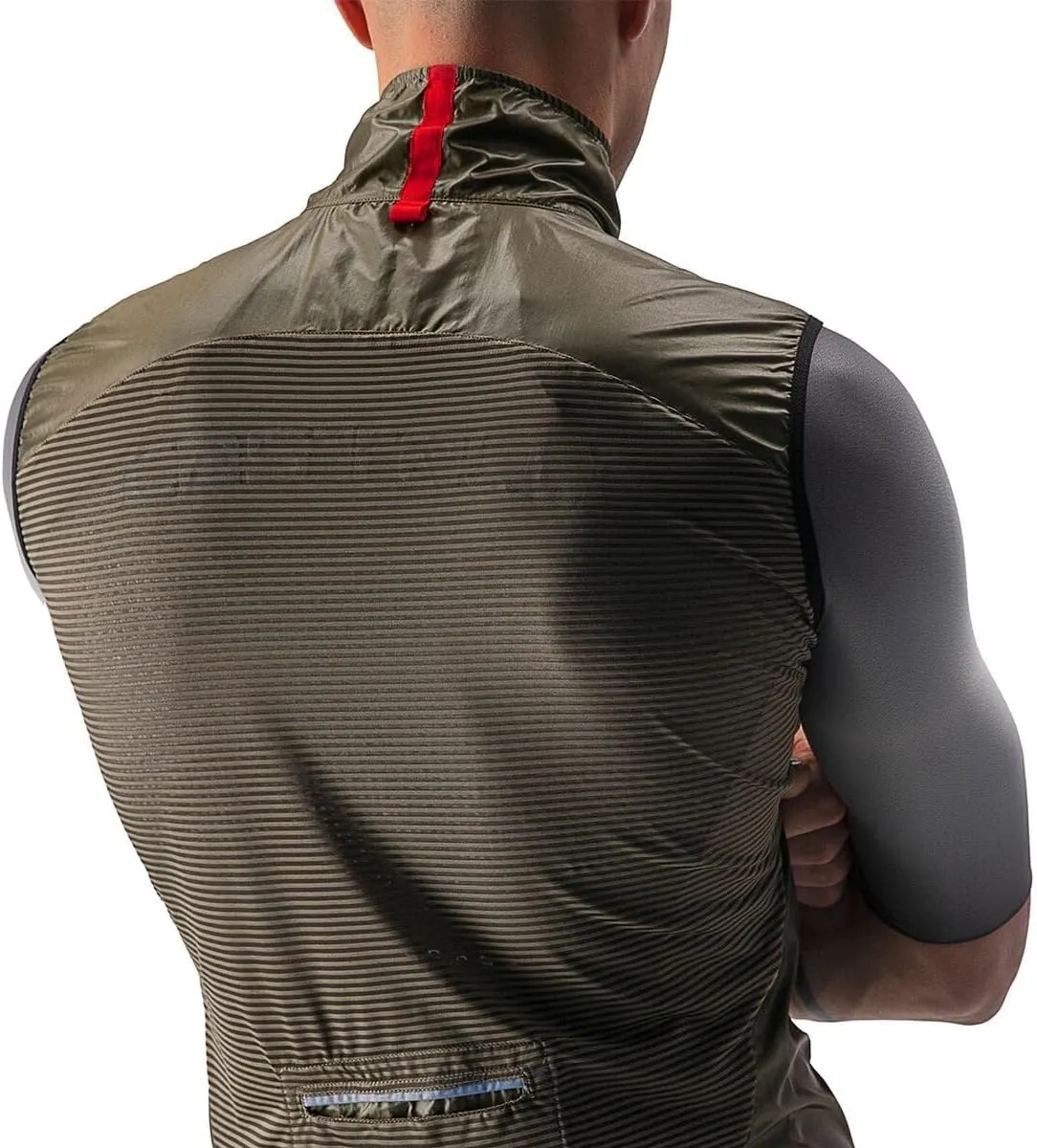 CASTELLI Men’s Aria Vest, Ultralight HIghly Packable Wind Protection for Commuting, Road Cycling and Biking