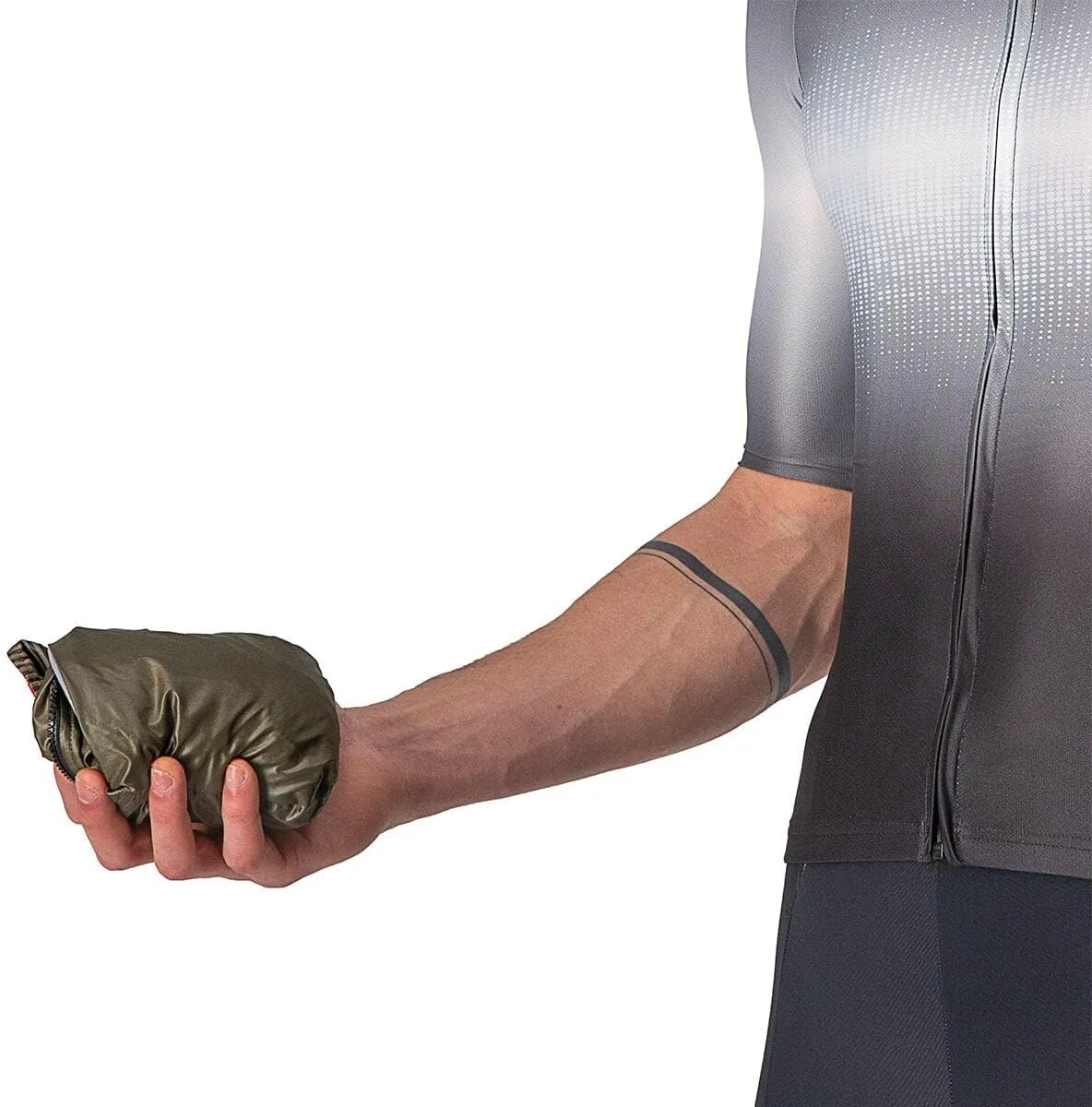 CASTELLI Men’s Aria Vest, Ultralight HIghly Packable Wind Protection for Commuting, Road Cycling and Biking