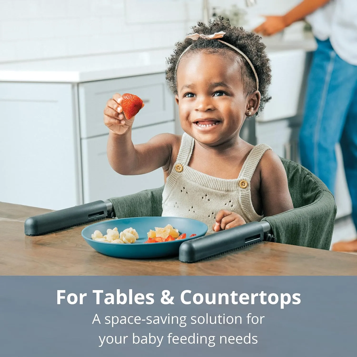 Chicco FastLock® Hook-On High Chair, Portable High Chair for Babies and Toddlers, Sets up in Seconds | Black/Black