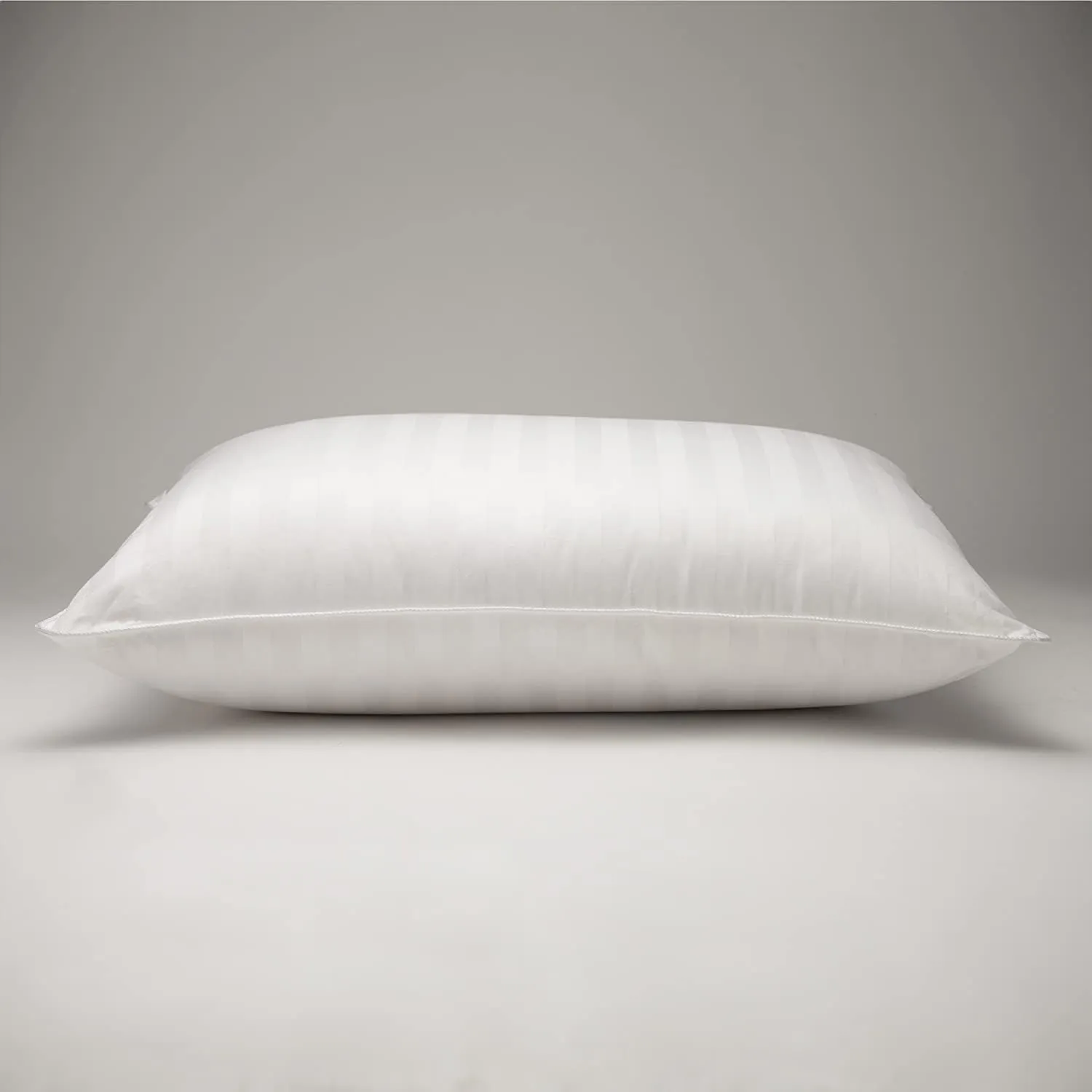 Dream Solutions USA 100% Hungarian White Goose Down Pillow, Luxury 700 Fill Power King Size