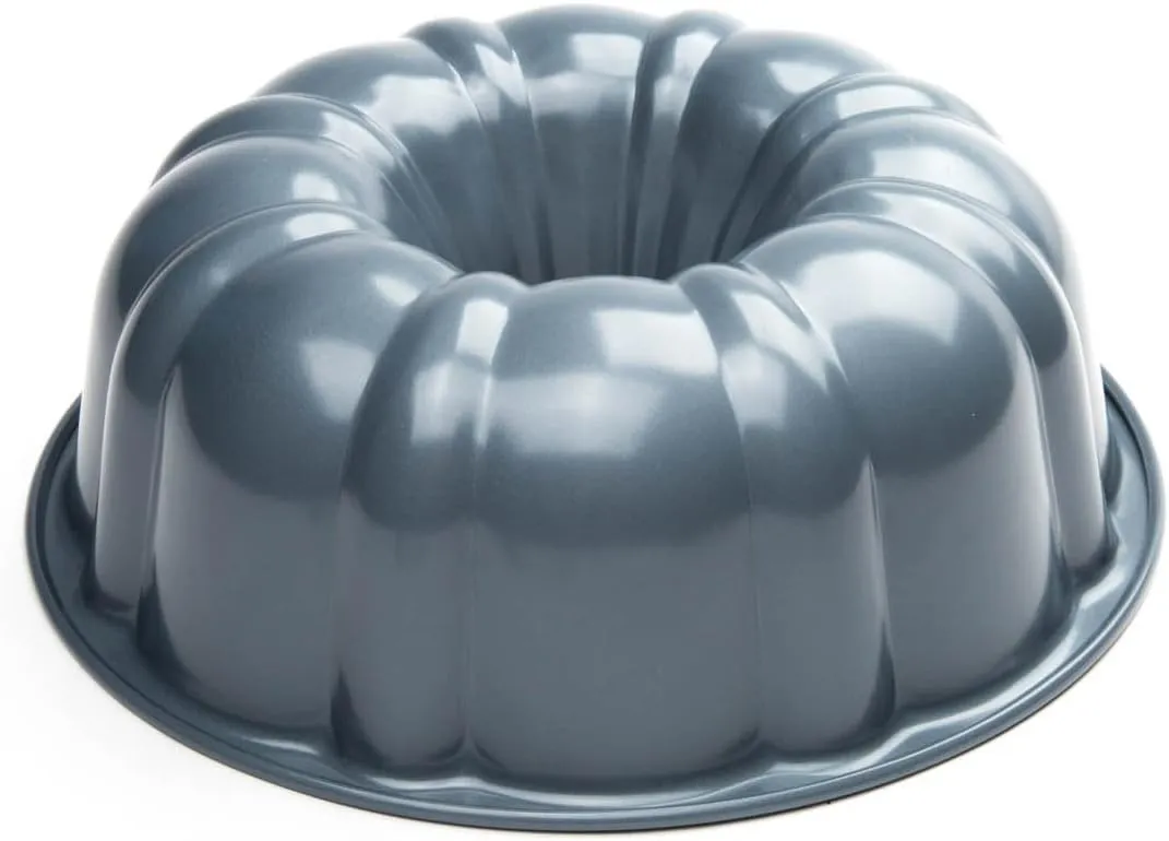 Fox Run Fluted Pan with Center Tube 8.5" 1pc