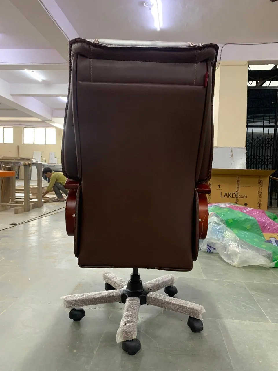 High Back Director Chair with Height Adjustable Wooden Base