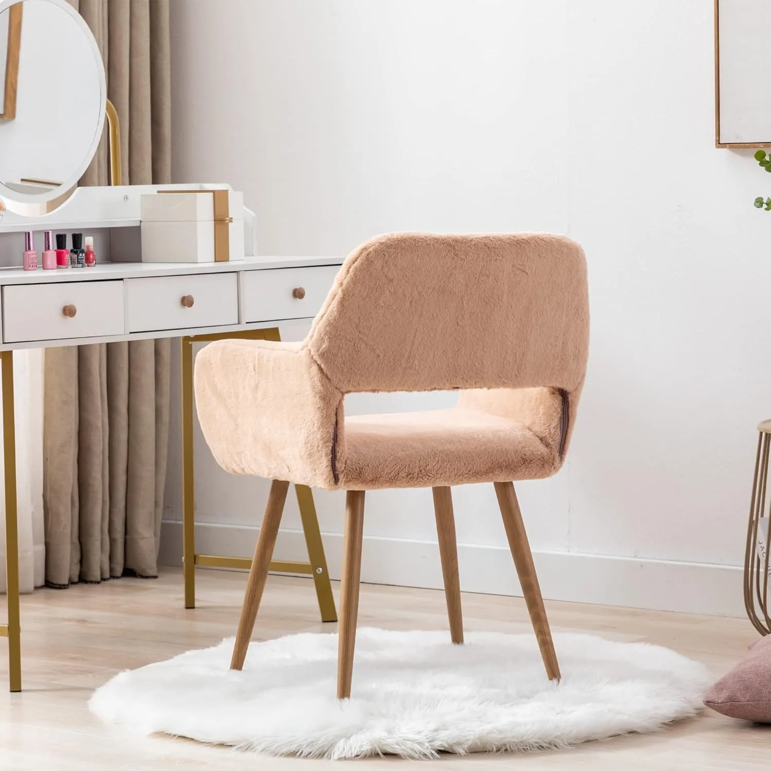 KCC Furry Desk Chair, Mid-Century Modern Accent Faux Fur Chair for Teen Girls, Comfy Armchair with Wood Look Metal Legs for Living Dining Room, Home Vanity Makeup Office Desk Chairs No Wheel, Camel