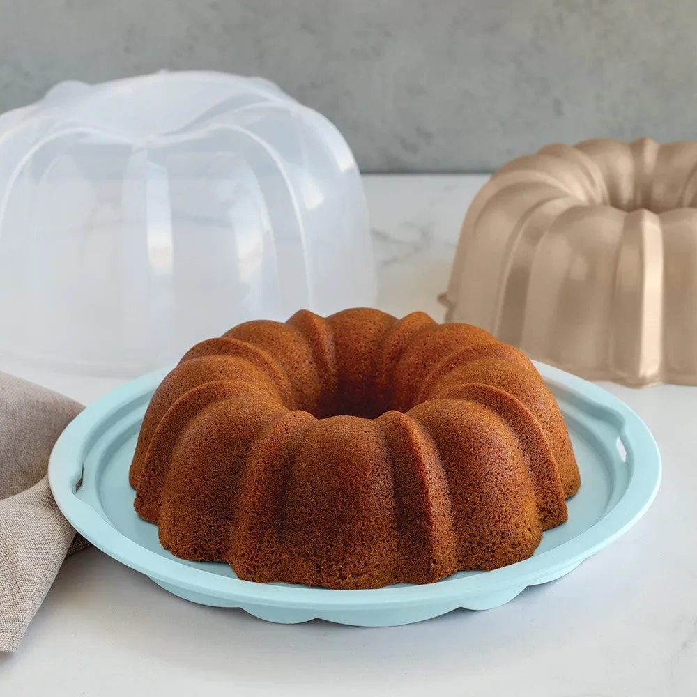 Nordic Ware | Bundt Cake Keeper w/ Classic Bundt Pan