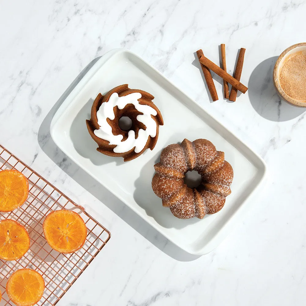 Nordic Ware Bundt ® Duet Pan