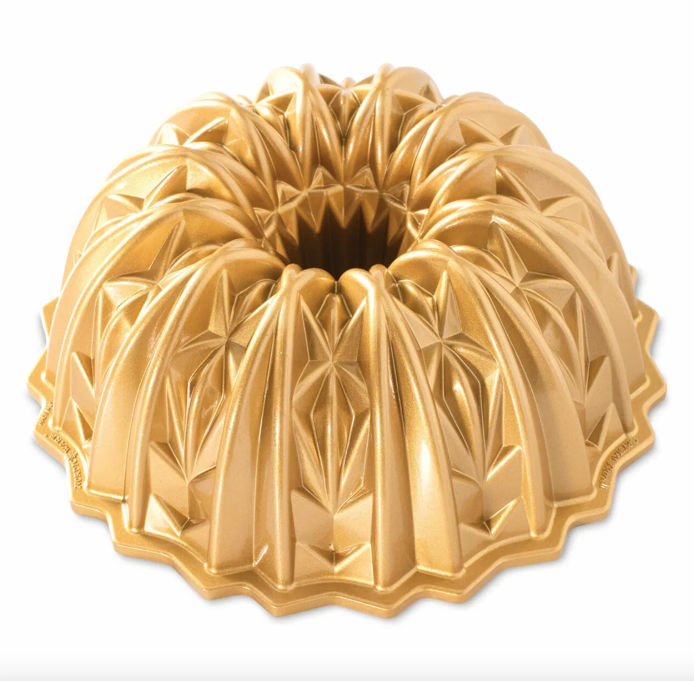 Nordic Ware :: Cut Crystal Bundt Pan