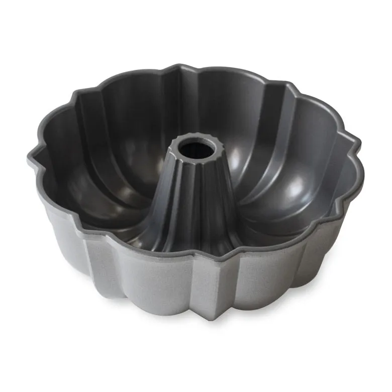 NordicWare - Original Sparkling Silver Bundt Pan