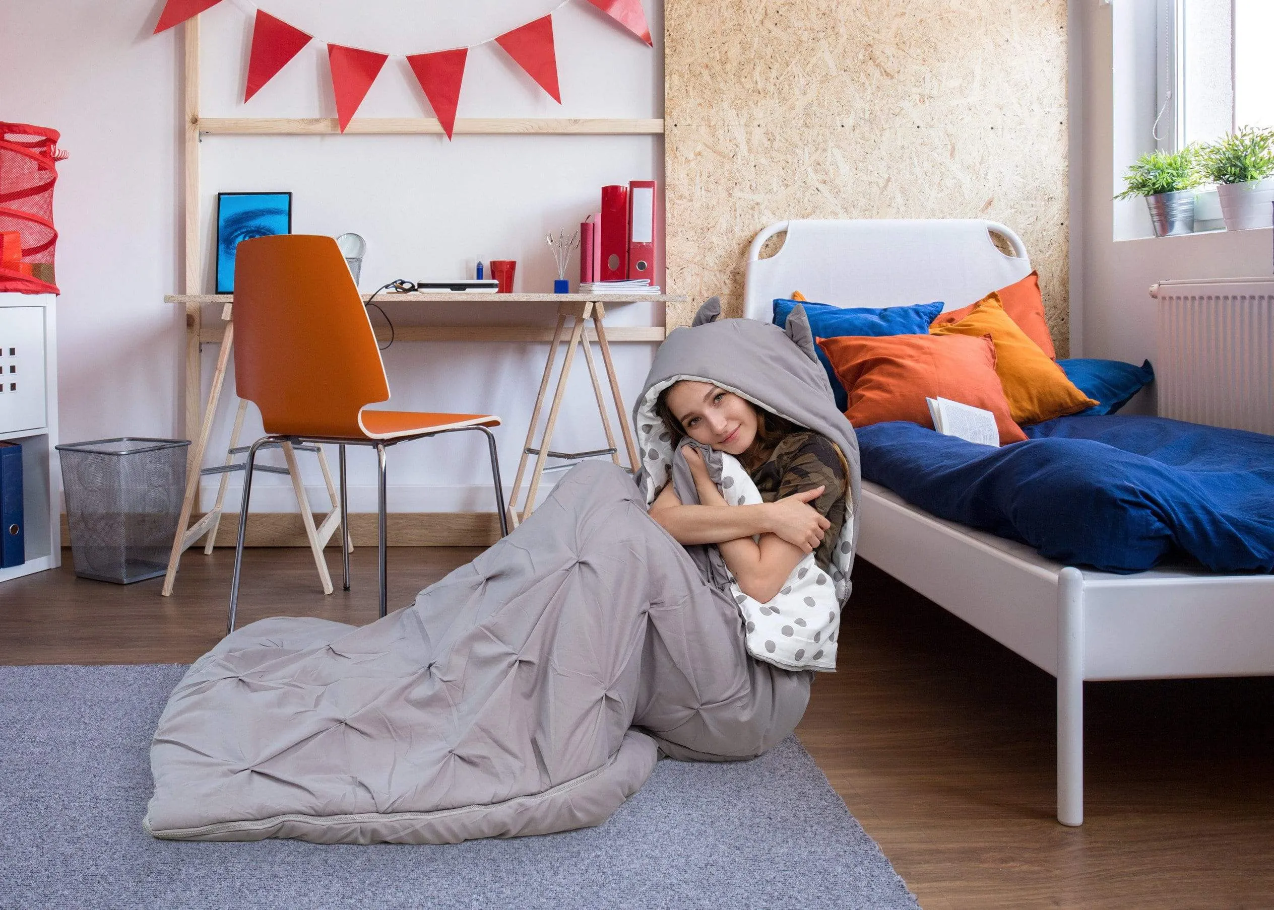 Oscar Polka Dot Sleeping Bag with Hood Zipper Closure