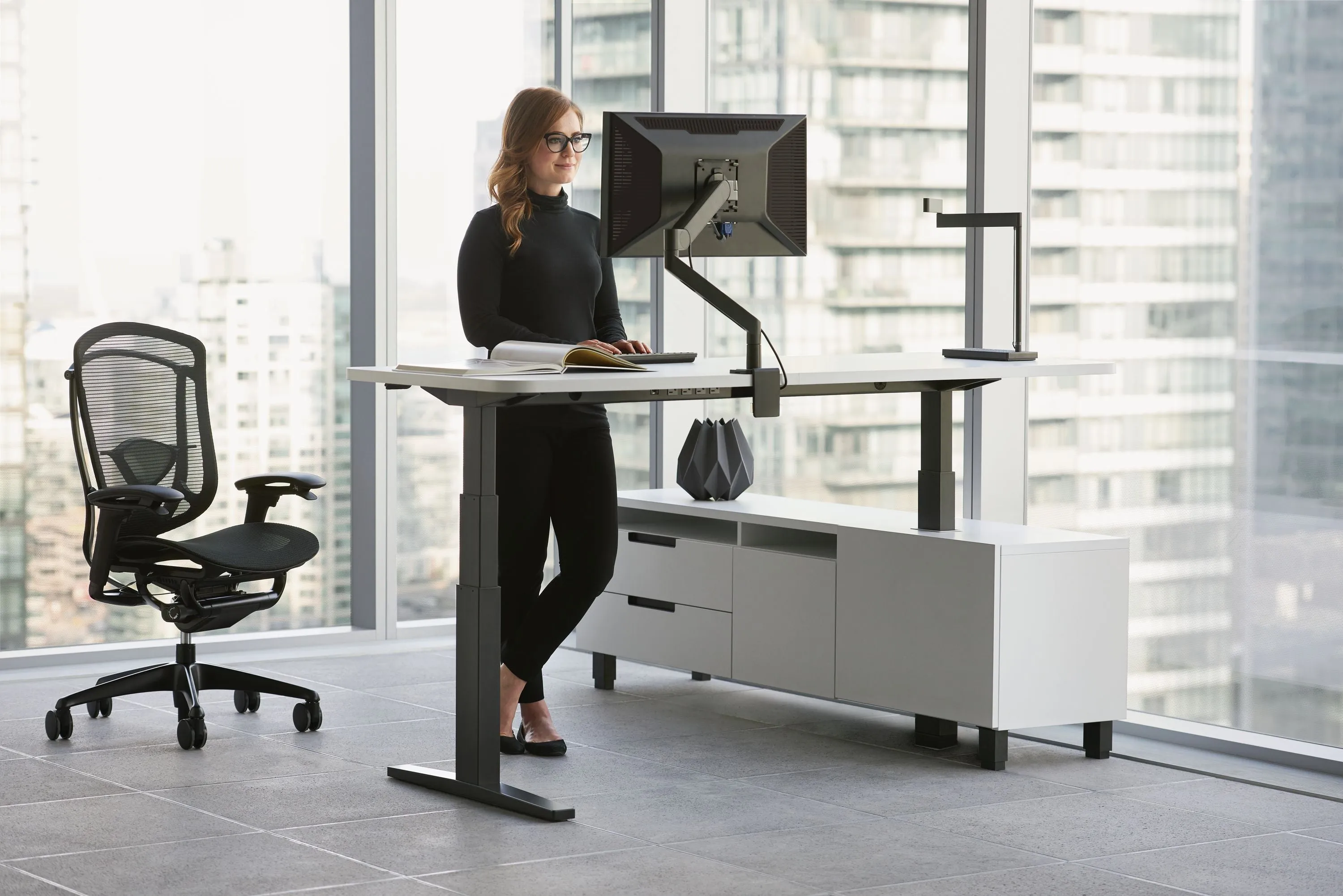 Pre-Owned  Contessa All Mesh Task Chair