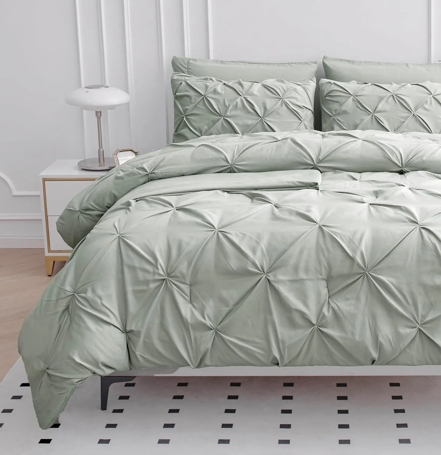 Queen Comforter Set 7 Piece Bedding Sets 100% Cotton Pintuck Bed Set, Pinch Pleated Bed in a Bag Set Bed Comforter Set with Sheets, Pillowcase & Sham - Mineral