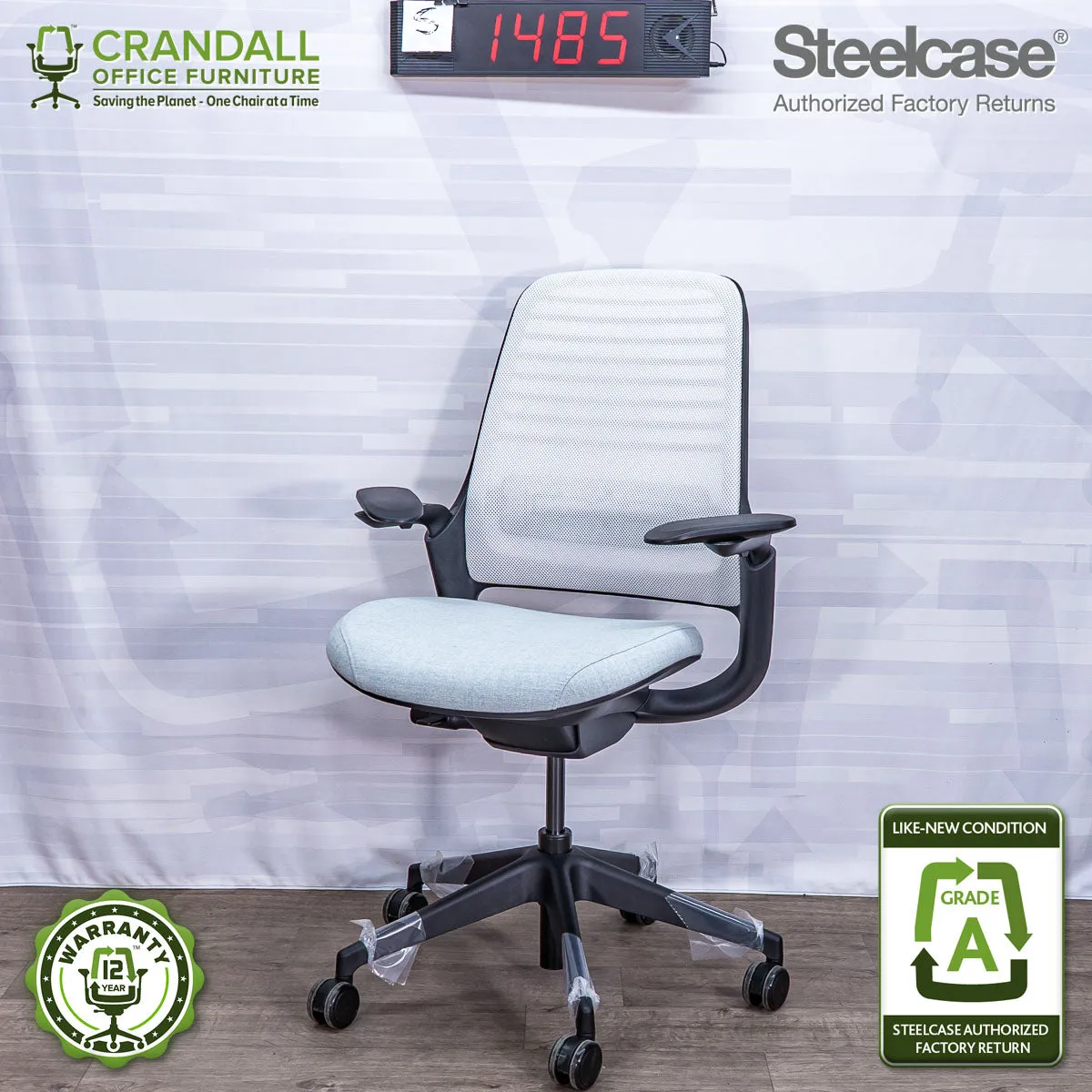 S-1485 - Steelcase Series 1  - Grade A