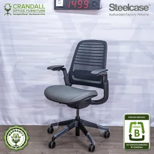 S-1499 - Steelcase Series 1  - Grade B