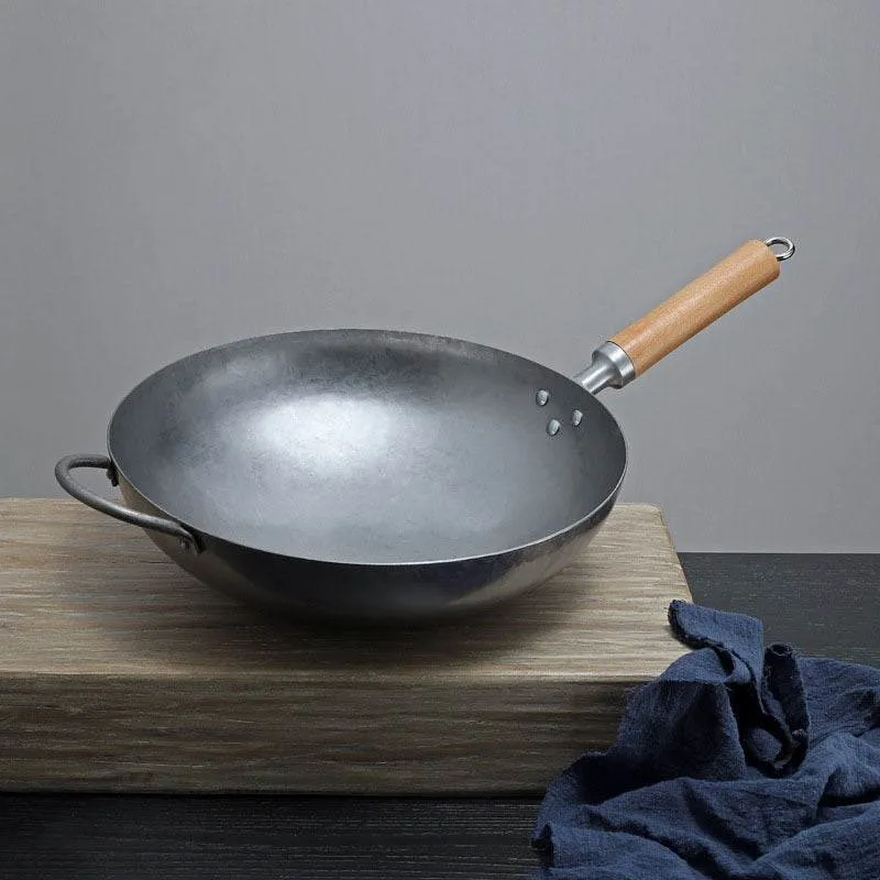 Silver White Handmade Iron Pan Old-fashioned Iron Pan Household Lightweight Carbon Steel Wok Uncoated Non-stick Pan