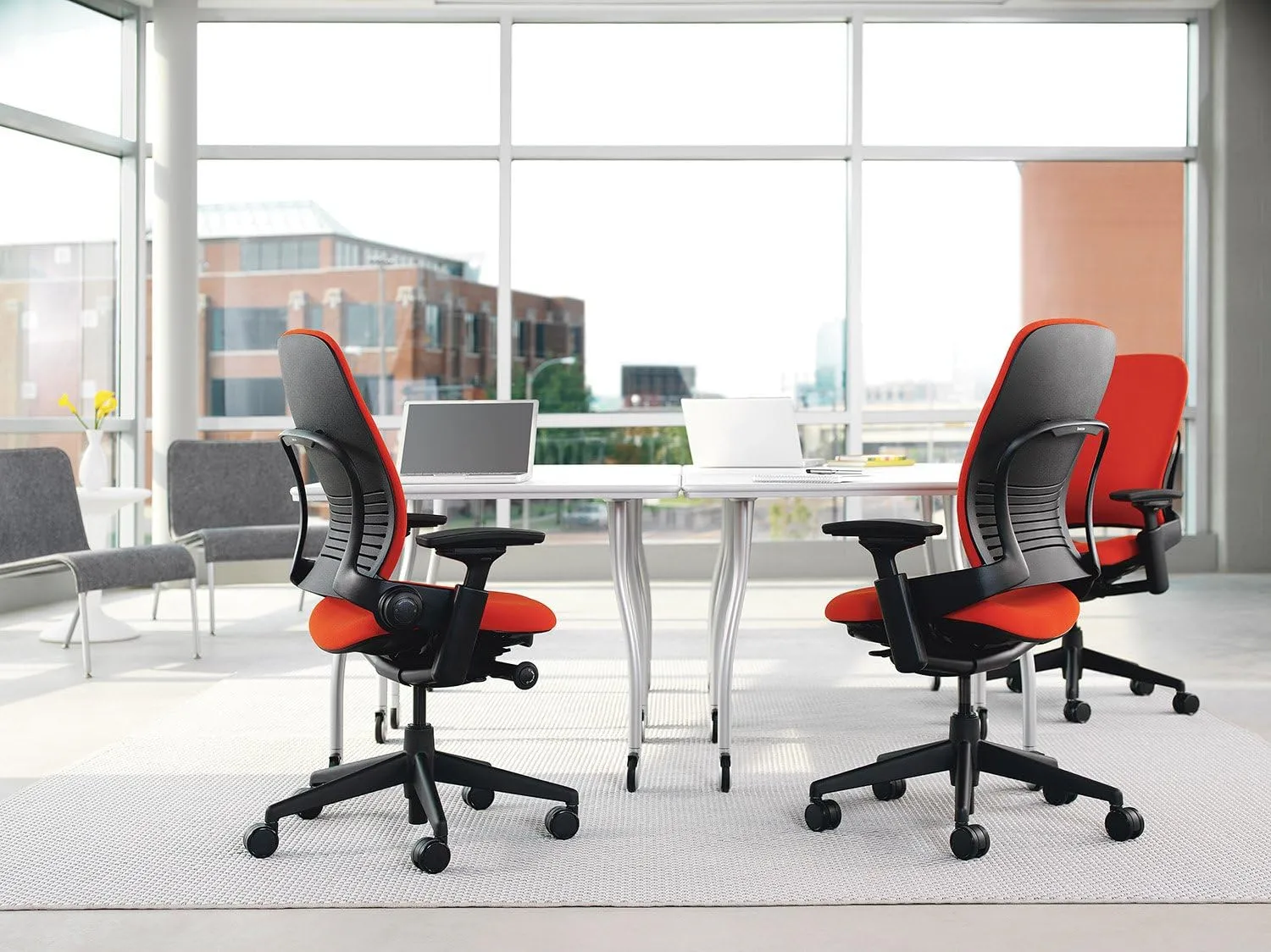 Steelcase Leap Office Chair - Seven Points of Adjustability - Ergonomic Back Support Chair - Lumbar Support - 4D Adjustable Arms - Black Frame - Buzz2 Black Fabric