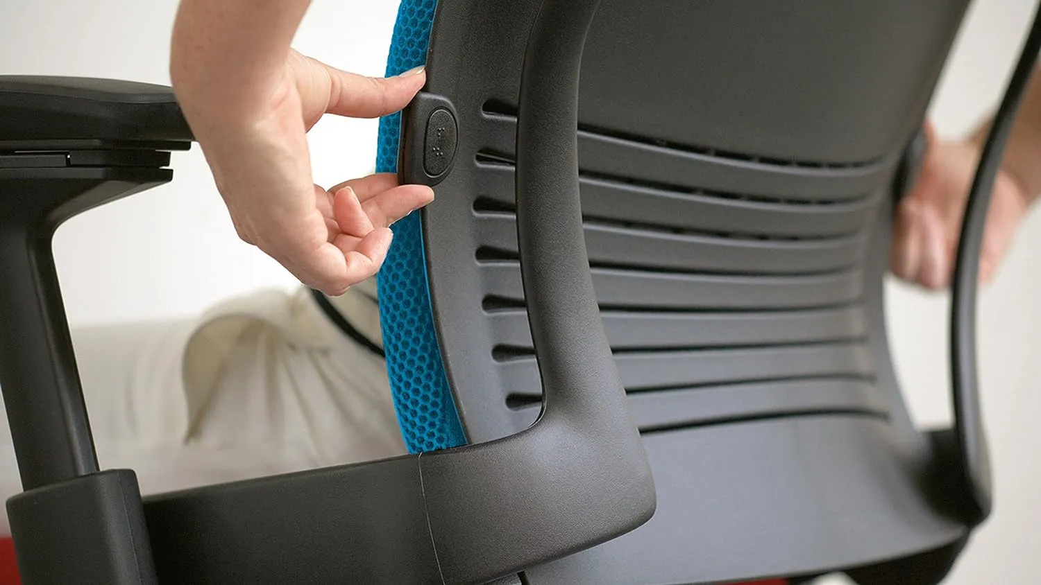 Steelcase Leap Office Chair - Seven Points of Adjustability - Ergonomic Back Support Chair - Lumbar Support - 4D Adjustable Arms - Black Frame - Buzz2 Blue Fabric