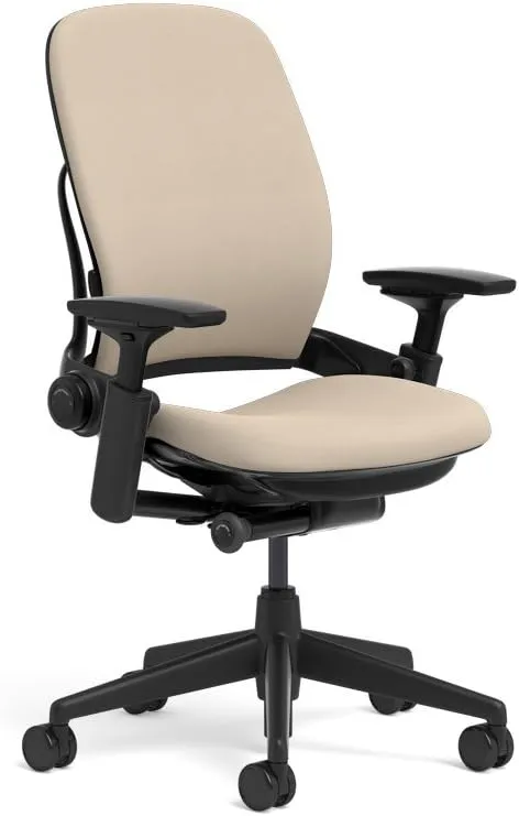 Steelcase Leap Task Chair: Black Base - 4D Adjustable Arms - No Headrest - 5" Cylinder Seat Height