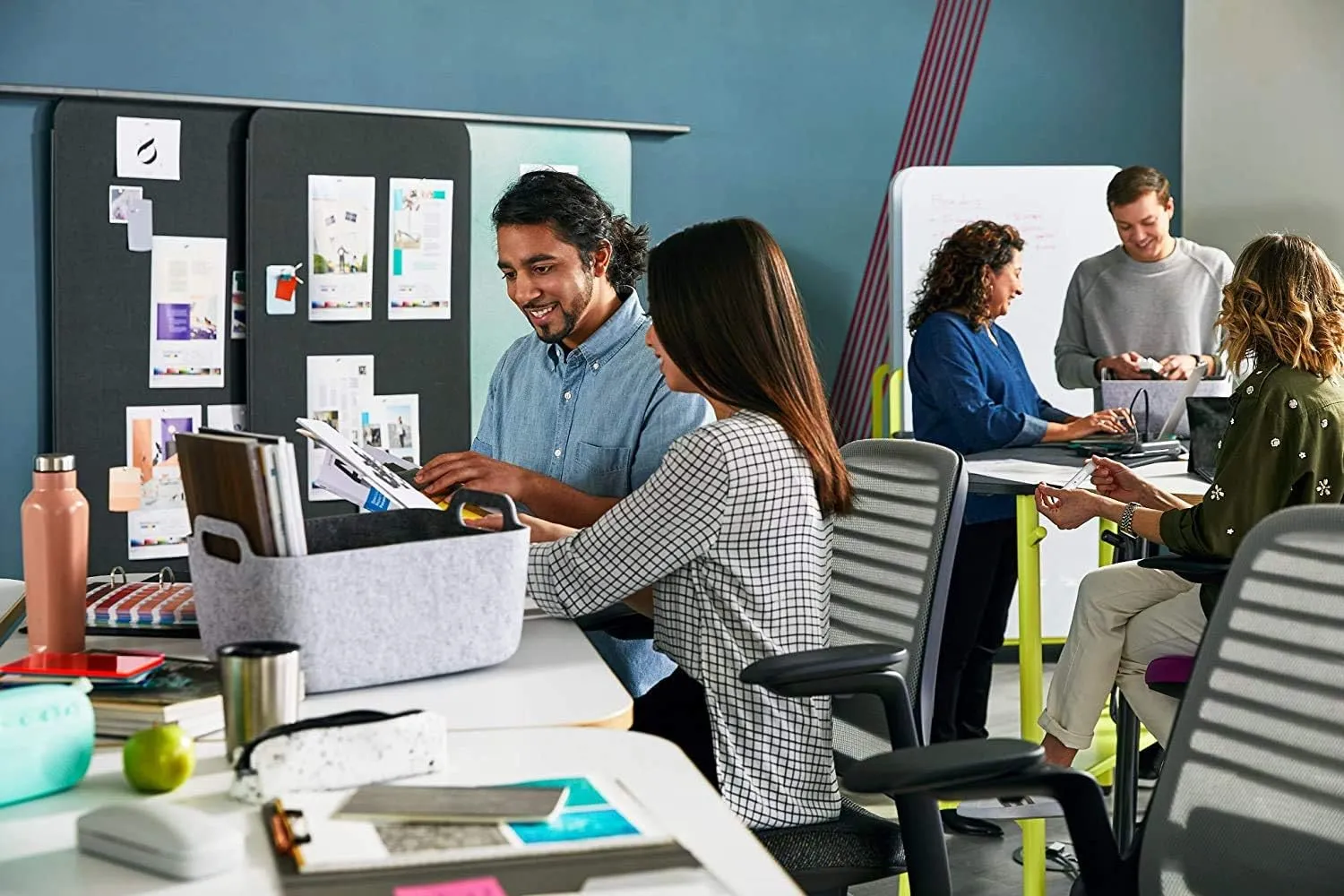 Steelcase Series 1 Office Chair - Ergonomic Work Chair with Wheels for Carpet - Helps Support Productivity - Weight-Activated Controls, Back Supports & Arm Support - Easy Assembly - Concord