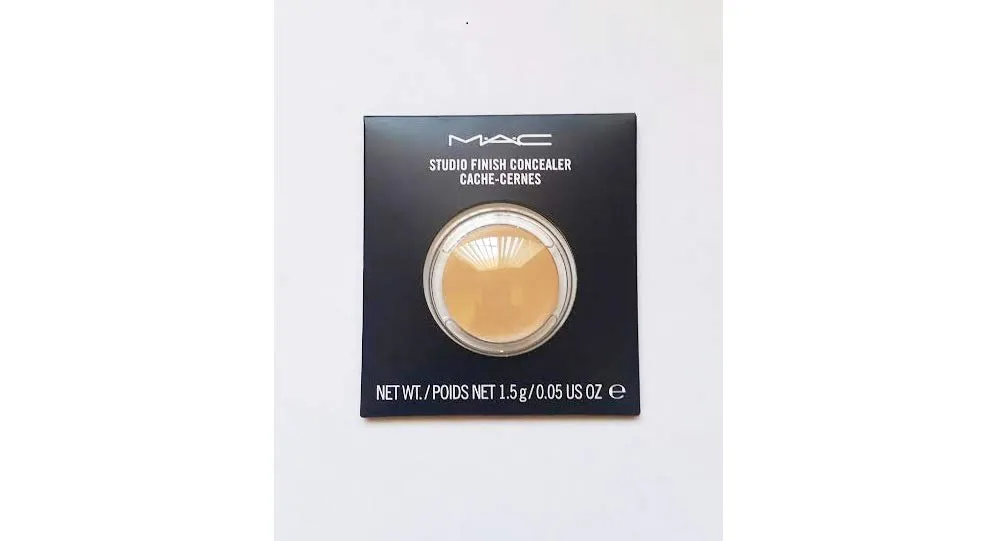 Studio Finish Concealer Pro Pan Refill .05 oz - NC25