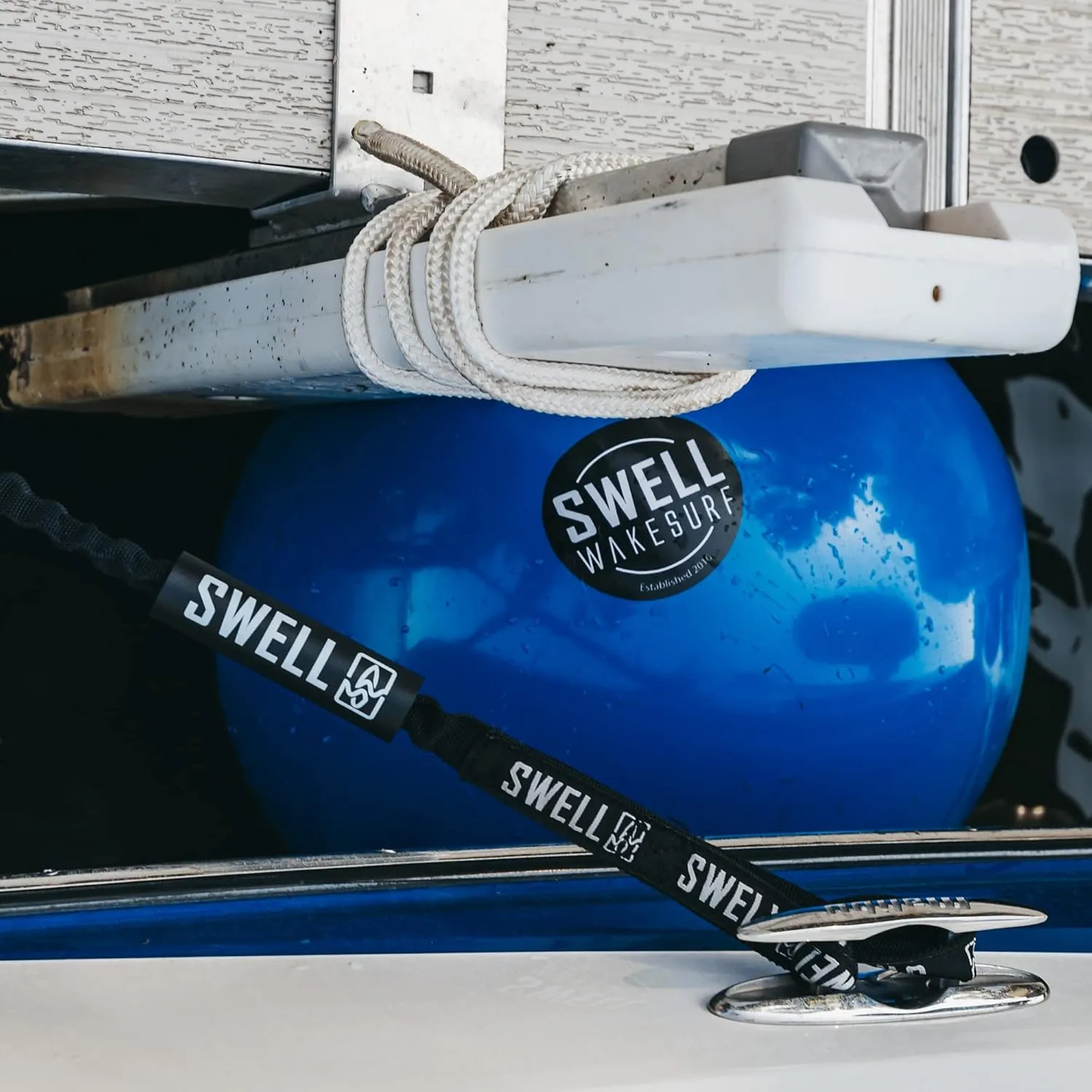 SWELL Wakesurf - Bungee Dock Line 6 Ft. - Adjustable Length Webbing, Shock Absorbing Cord Protection Boat Tie Fender Rope