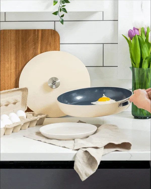 The 11" Ceramic Pan