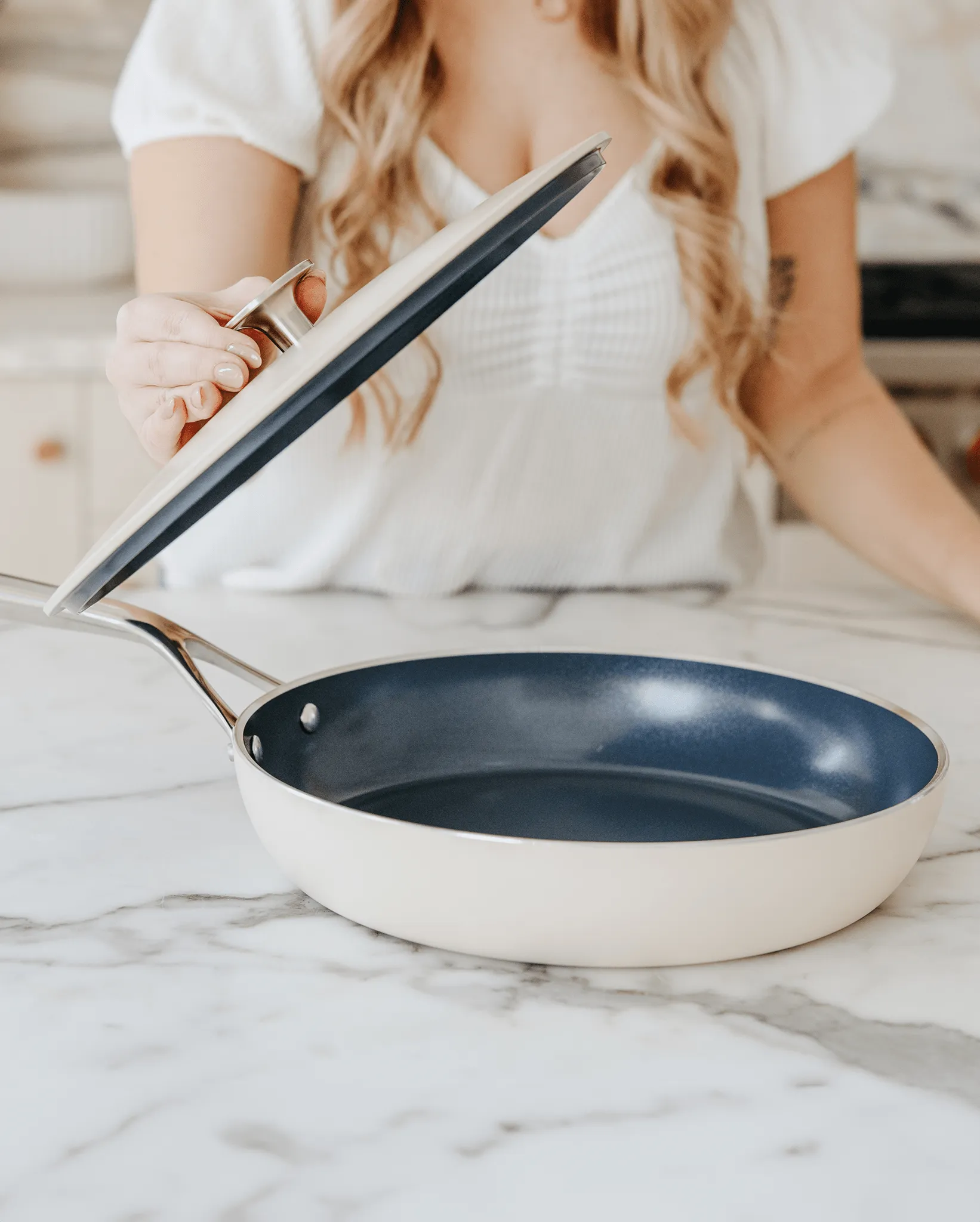 The 11" Ceramic Pan