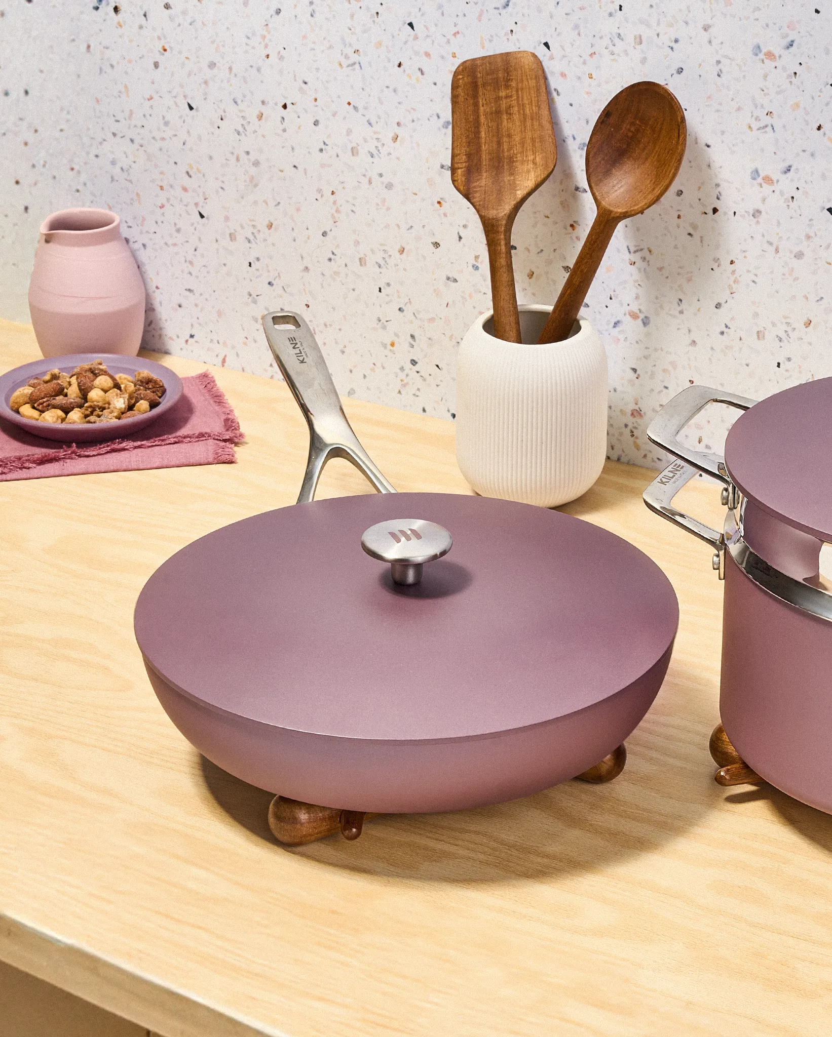 The 11" Ceramic Pan