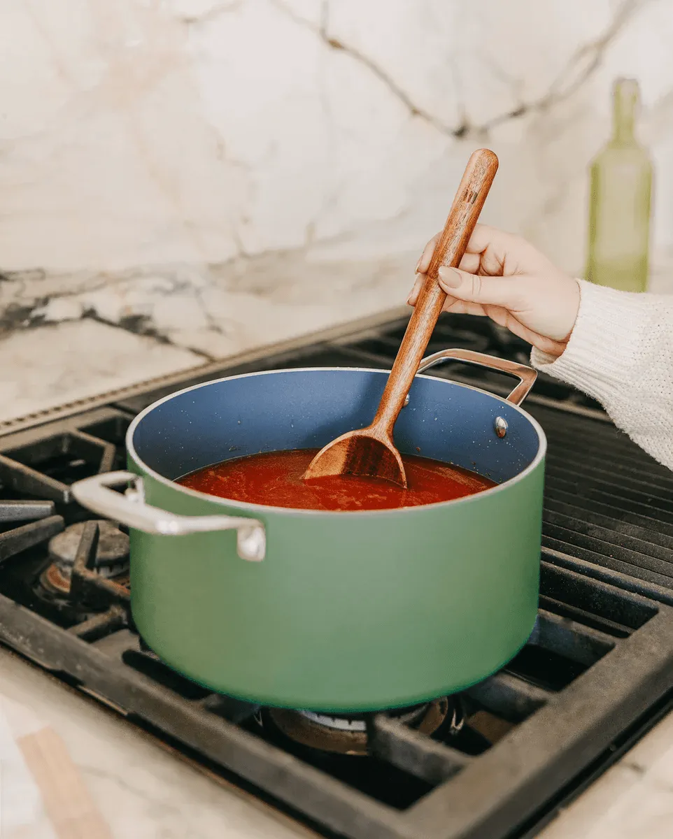 The 9.5" Ceramic Pot