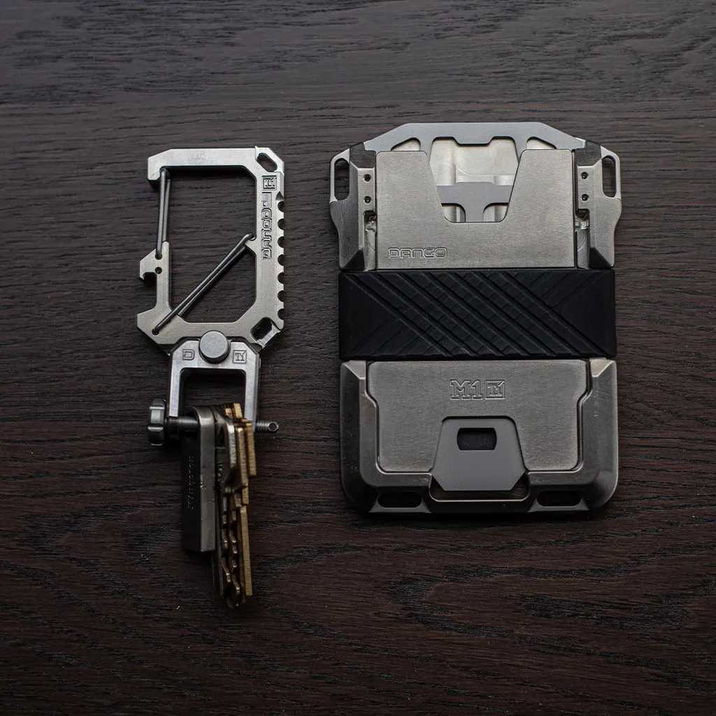TITANIUM CARABINER & SHACKLE