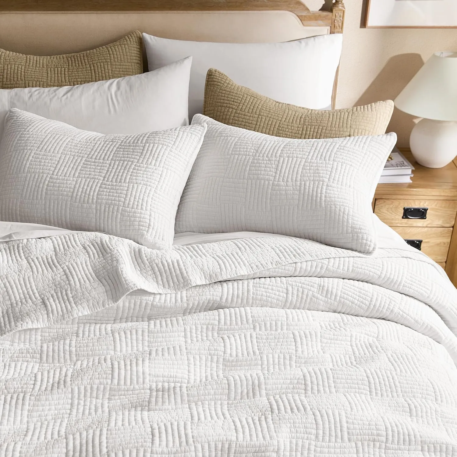 WDCOZY White Twin Size Quilt Set, Muslin Cotton Shell Down-Alt Poly Filling, Shabby Chic Rustic Farmhouse Country Bedspread, Textured Gauze Coverlet, Soft Lightweight Bedding, All Season, 1 Sham