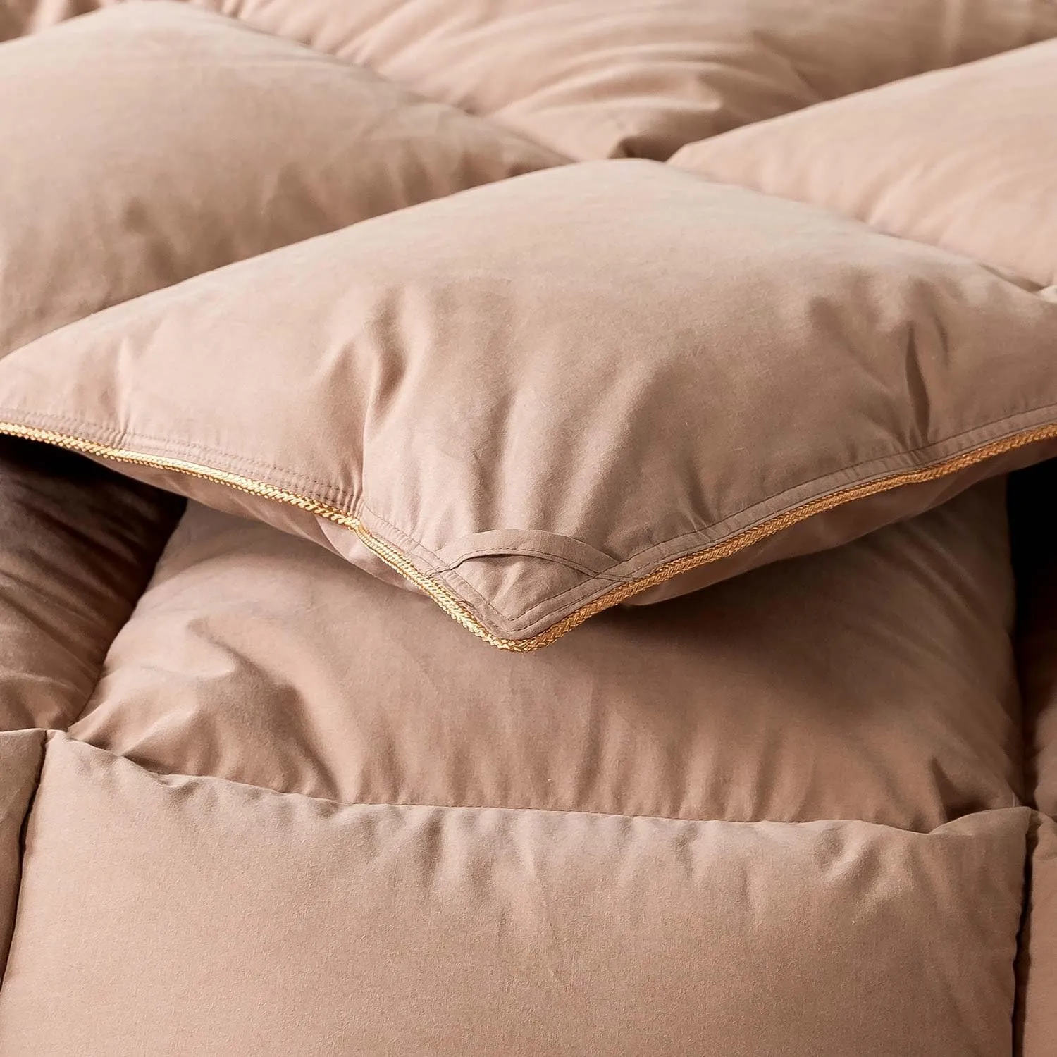 WhatsBedding Feather Down Fiber Comforter King Size, 100% Cotton Duvet Insert for All Season, Hotel Collection, 8 Corner Loops, 90x106 in, Gold Piping
