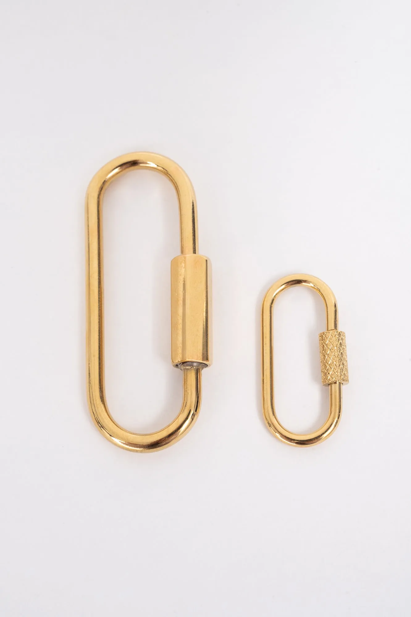 Wholesale: Large Carabiner Bag Charm Holder