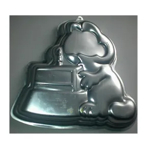 Wilton Cake Pan Baking Garfield 2105-2447, 1981 Retired Wilton