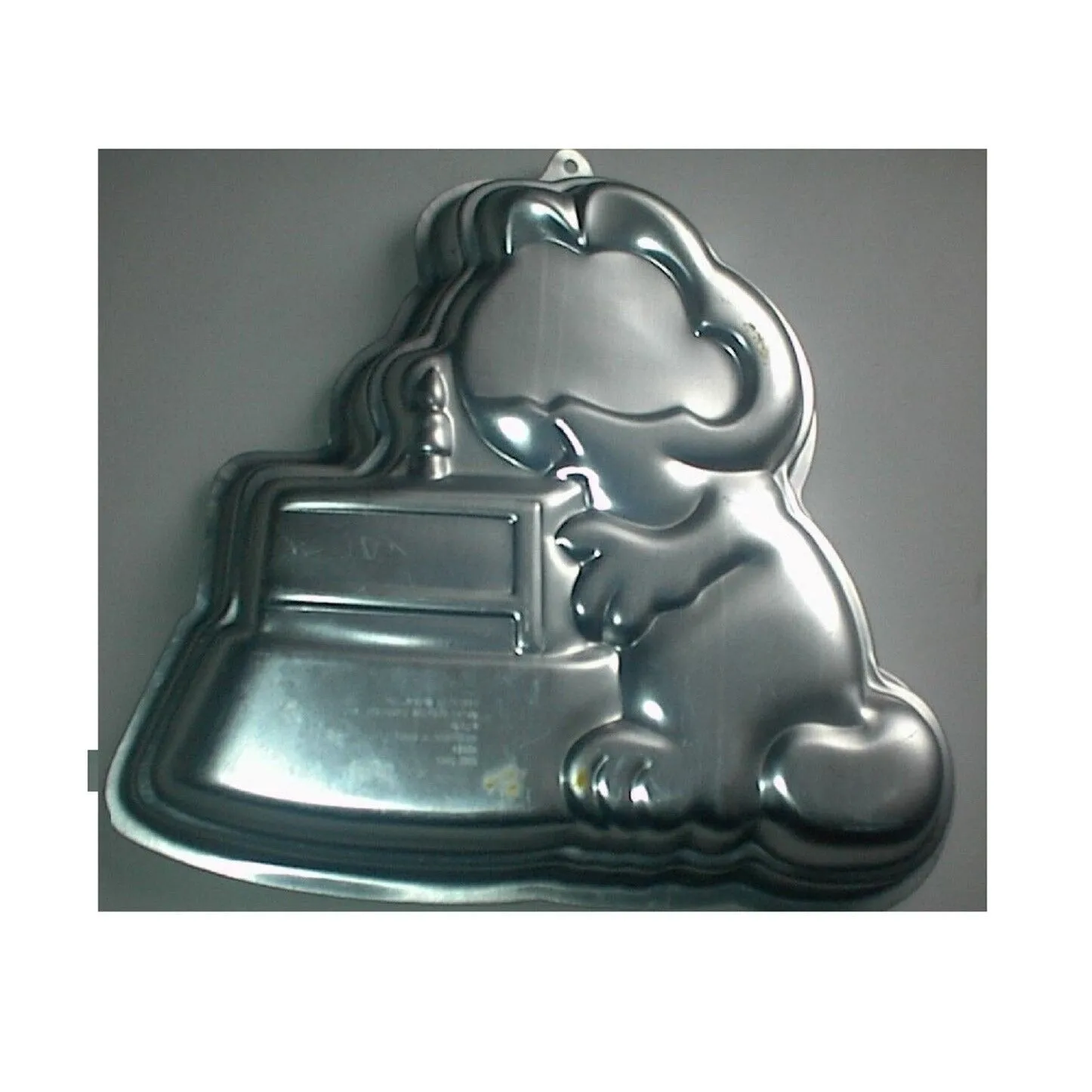 Wilton Cake Pan Baking Garfield 2105-2447, 1981 Retired Wilton